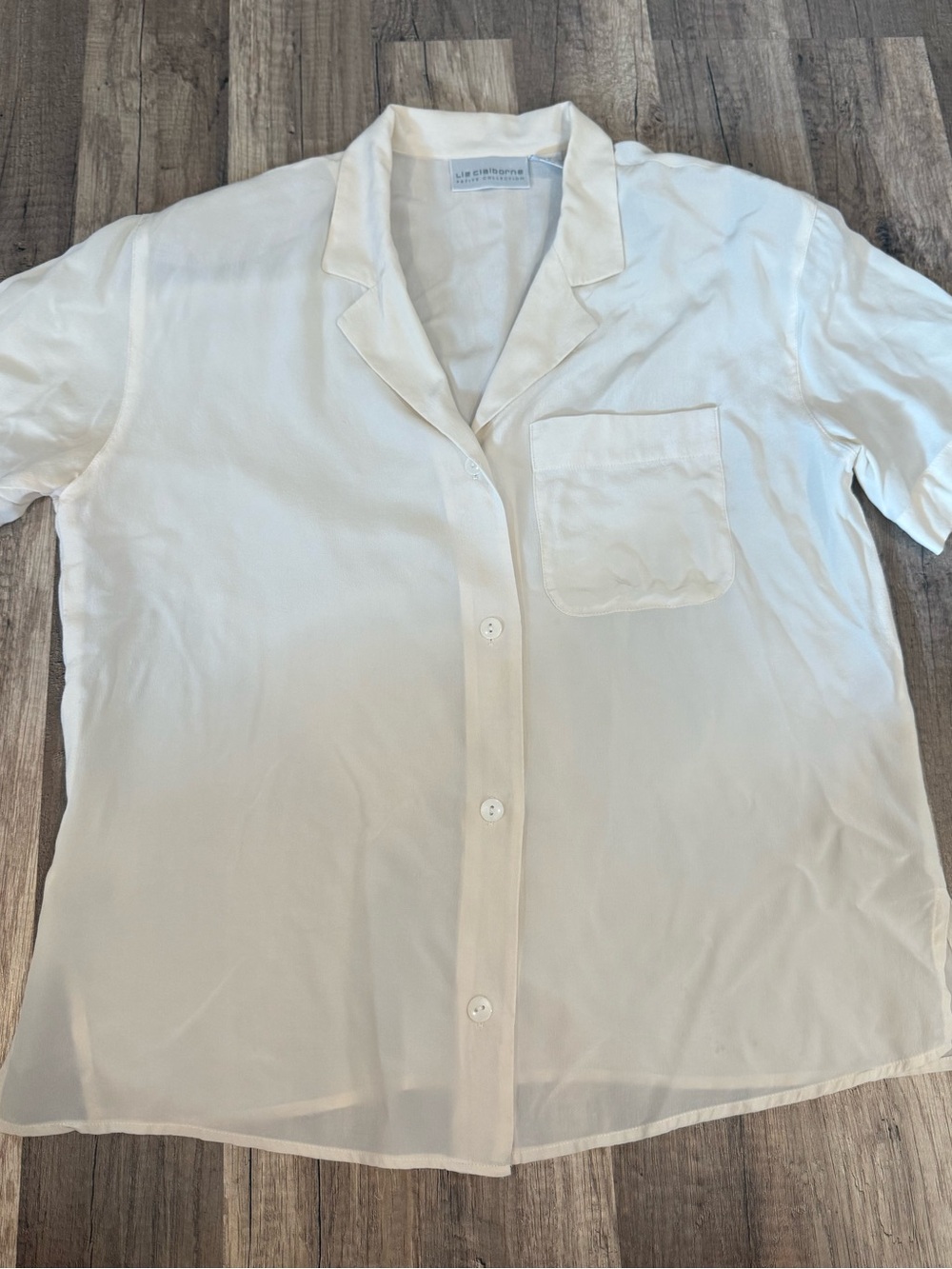 Vintage Silk Off-White Short-Sleeve Button-Down Shirt